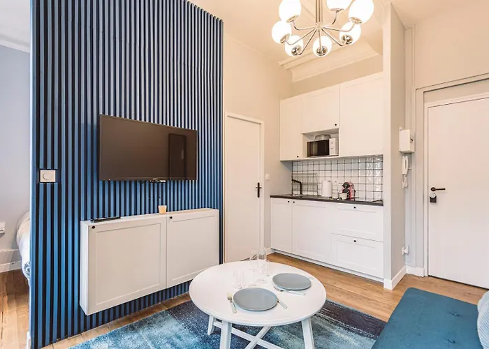 Апартаменты Le Mediterraneen, Face A La Cathedrale - 2d *